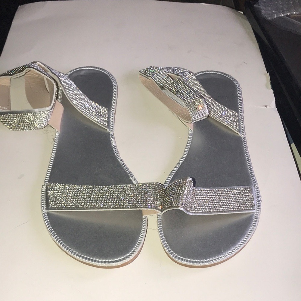 NWOT Women's Silver Crystal Sandals